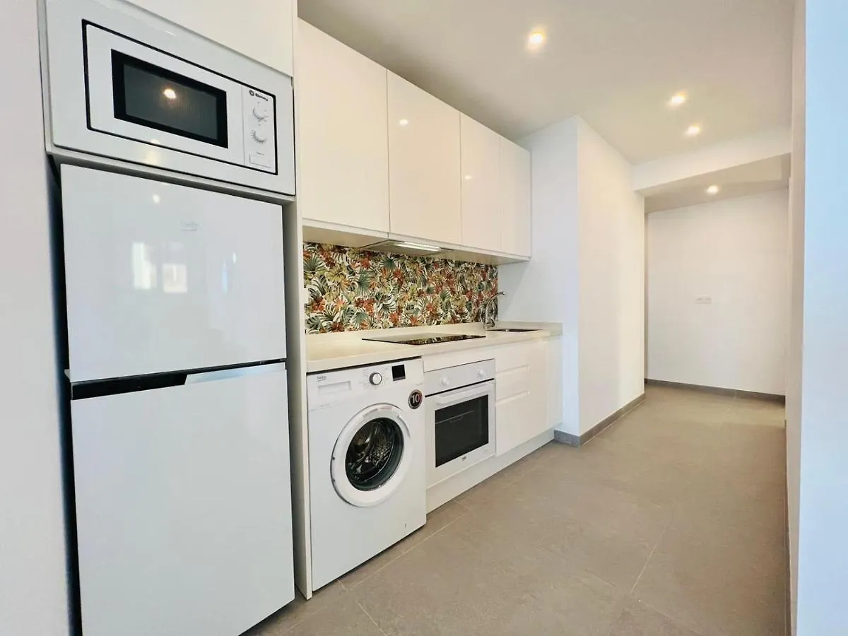 מאלגה Malagueta Beach I & Private Terrace By Ele Apartments ספרד