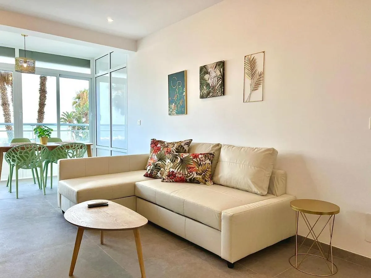 מאלגה Malagueta Beach I & Private Terrace By Ele Apartments ספרד